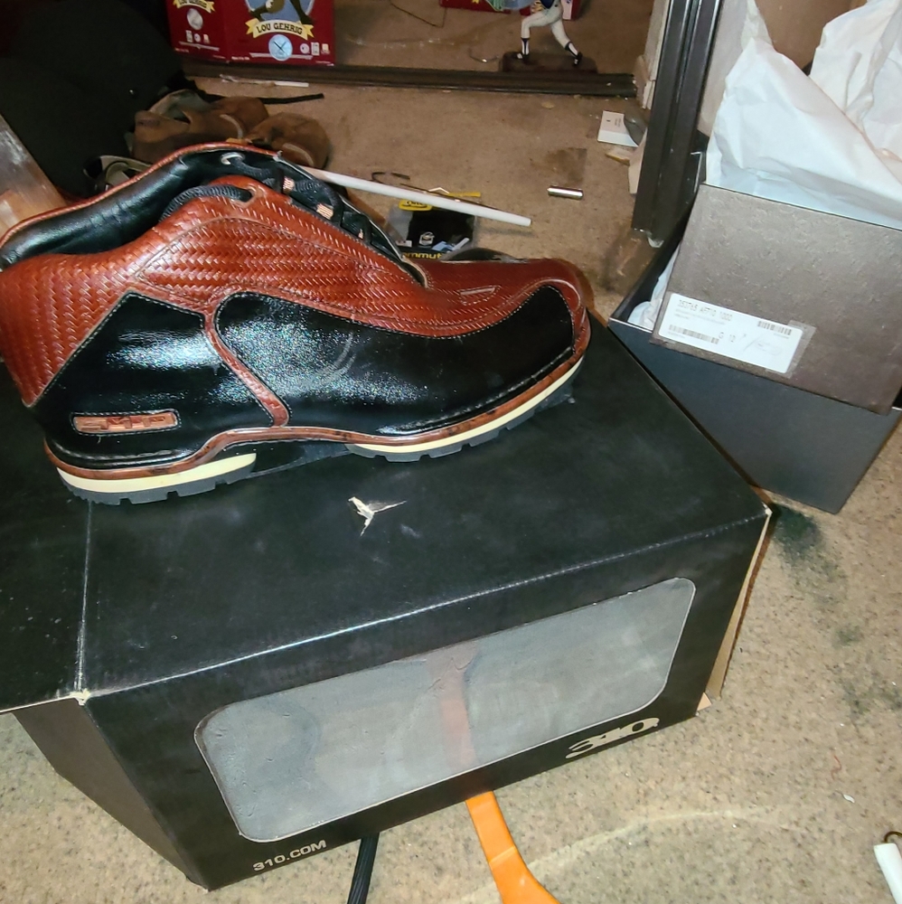 310 Motoring two tone shoes